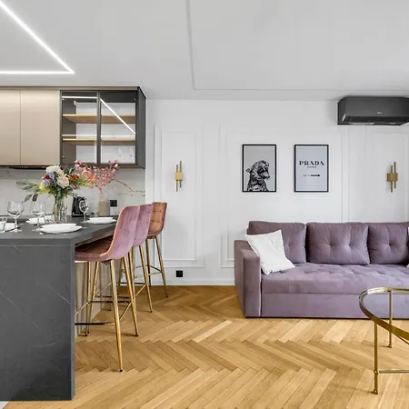 Apartamento Rondo Onz - 11th Floor, Air Con - By Rentujemy *